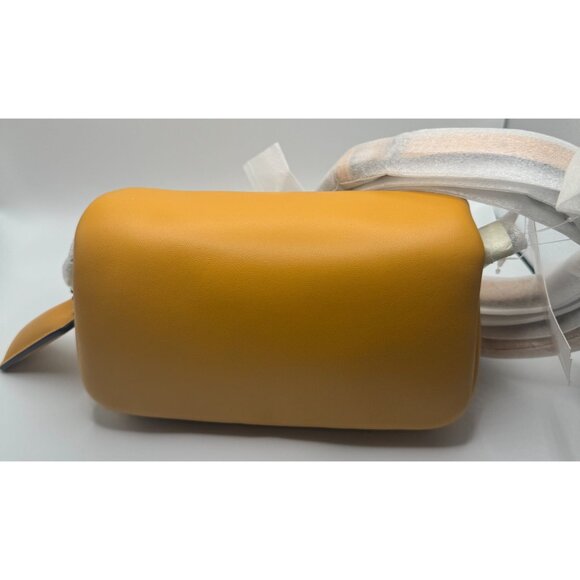 Coach NWT Tabby Pillow Shoulder Bag V5/Buttercup Leather w8”x H4” - Picture 4 of 7